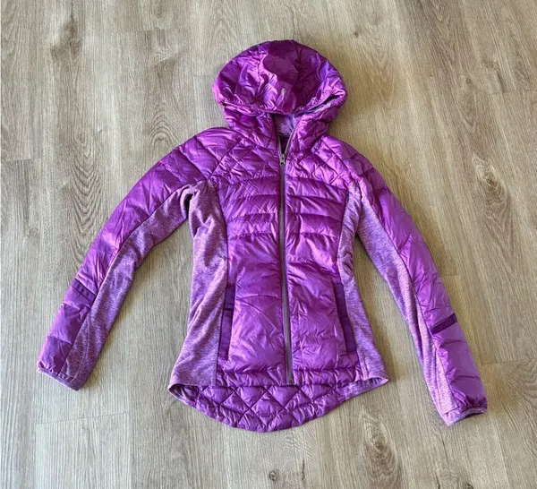 Lululemon Down For a Run Jacket in Tender Violet color size 4 - Image 8