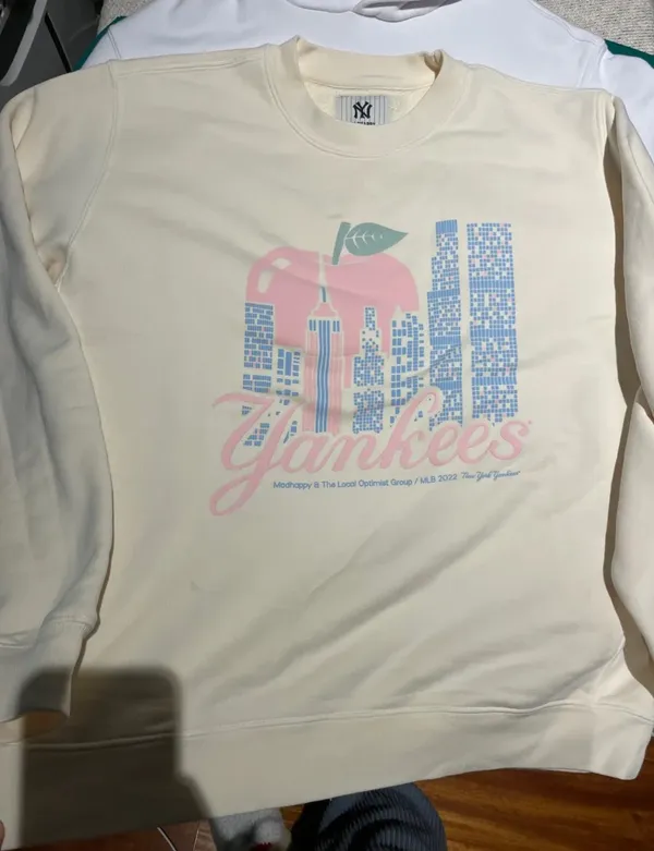 Madhappy New York Yankees Crewneck - Image 2