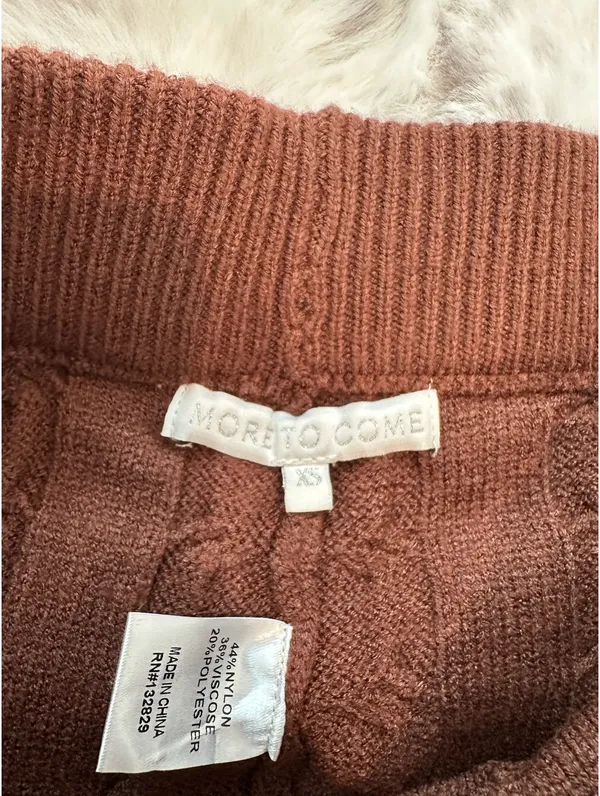 Revolve Brown Sweater Set - Image 4