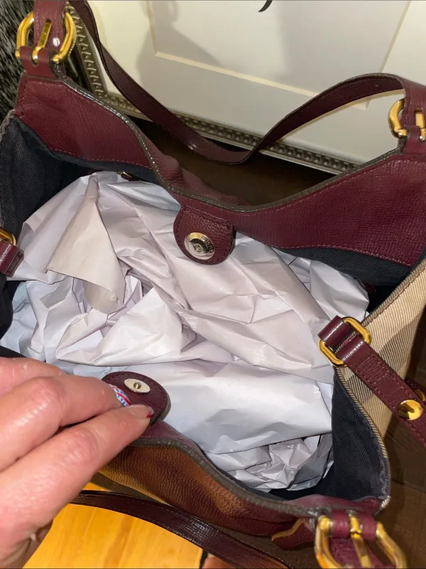 Burberry Canterbury House Check Canvas Leather Tote Shoulder Bag - Image 12
