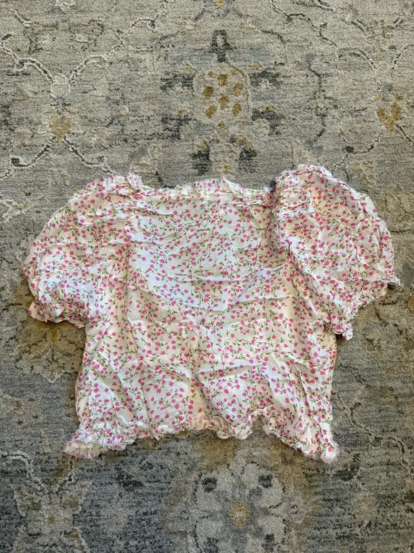 Front Tie Floral Sky to Moon Top - Image 4