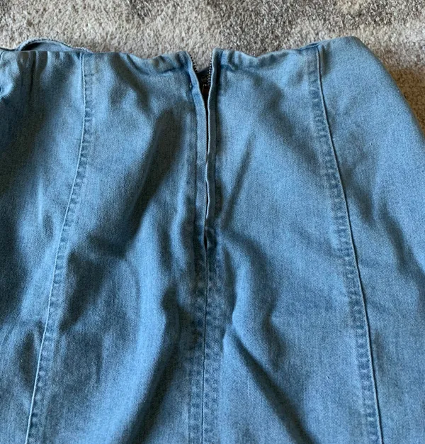 Em & Elle Boutique Blue Jean Skirt - Image 3