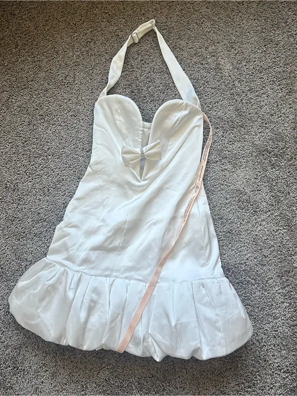Oh Polly White Halter Mini Dress with Bow Detail - Image 4