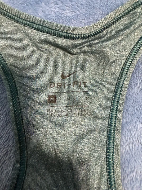 Nike sports bra - Image 3