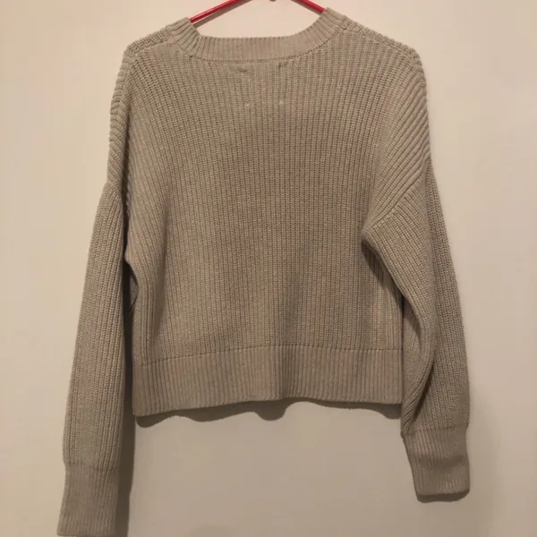 Abercrombie & Fitch Size M Crew Wedge Pullover Knit Sweater in Cream - Image 5