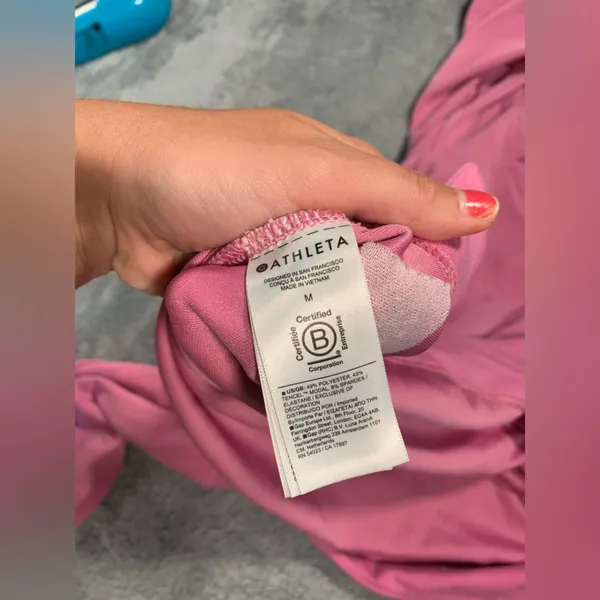 Athleta pink hoodie medium - Image 9