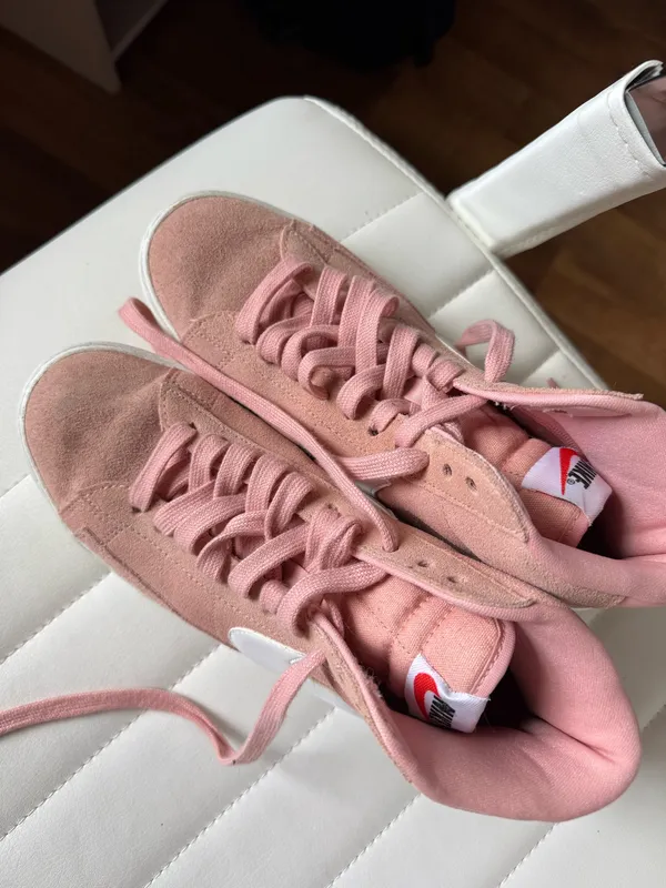 pink nike blazers - Image 3