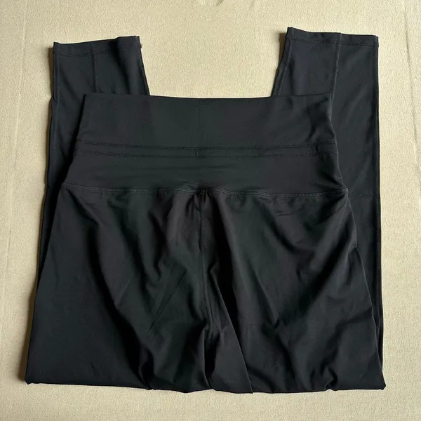 Fabletics Black Maj Pant II BNWT - Image 6