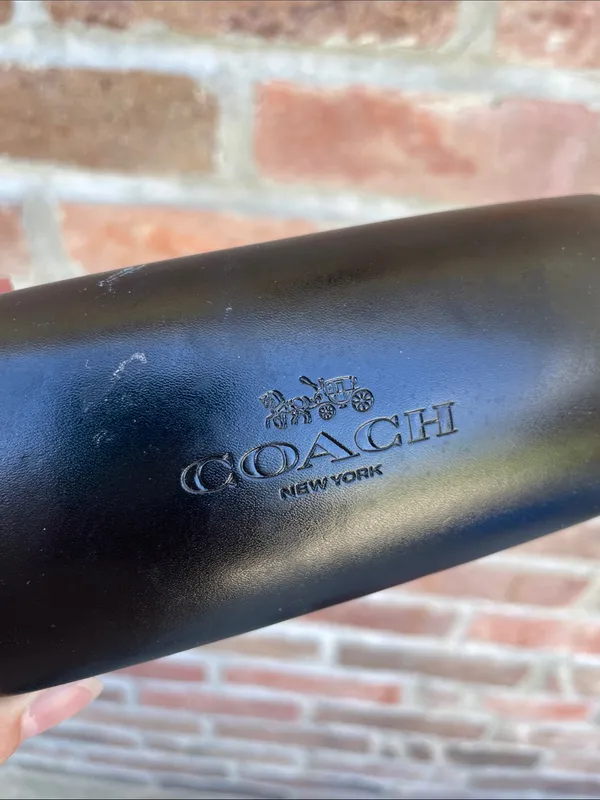 Coach clamshell Sun Glass Case black hardshell - Image 3