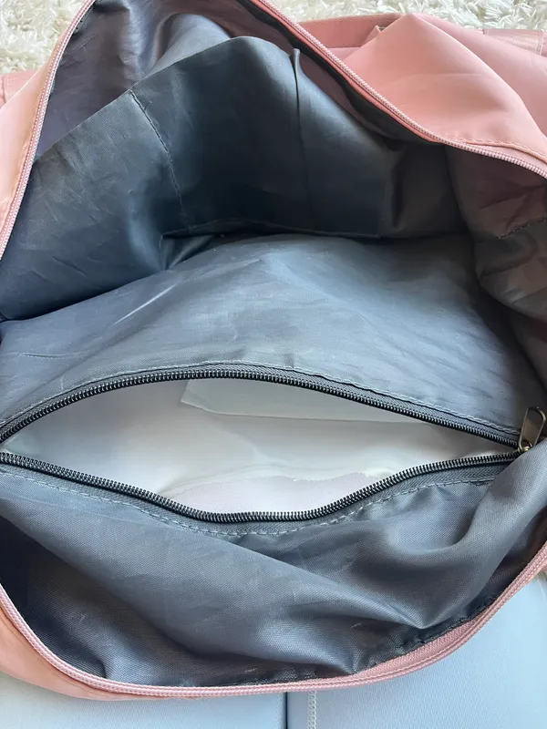 Lululemon Duffle Bag - Image 4