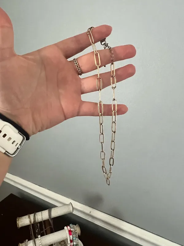 Amazon Set of two gold necklaces - Image 3