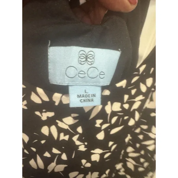 Old Navy Cece Black White floral Size Large - Image 5