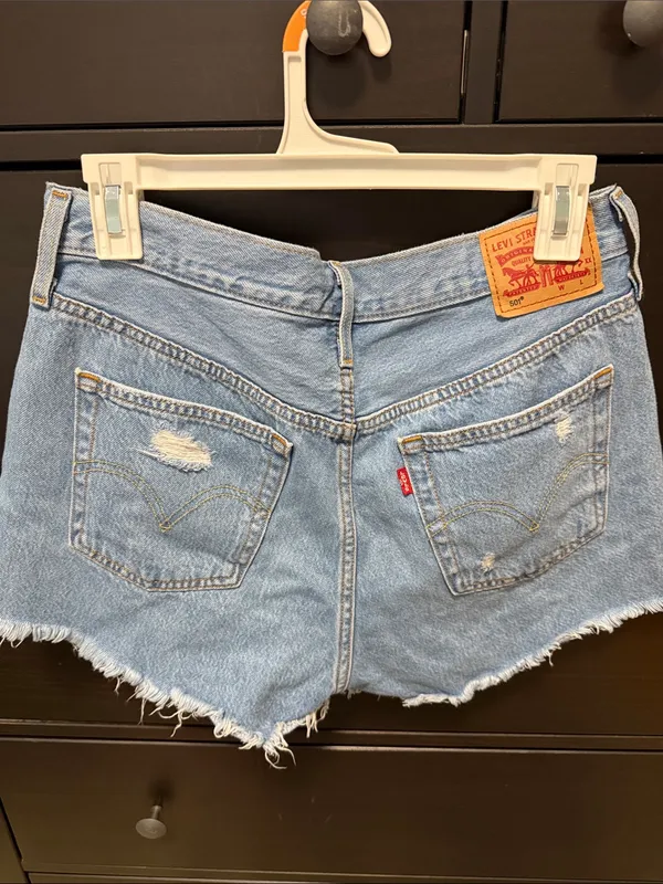 Levi’s 501 denim shorts - Image 2
