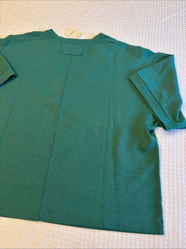 NEW! We the Free People TELL ME WHY TEE Green V-Neck Relaxed Boxy Pullover M - Image 10