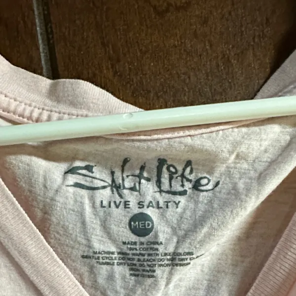 Womens Salt life shirt light pink - Image 3