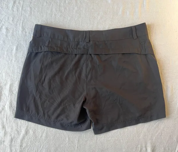 Magellan Outdoors Women’s Black Shorts - Size XL - Image 2