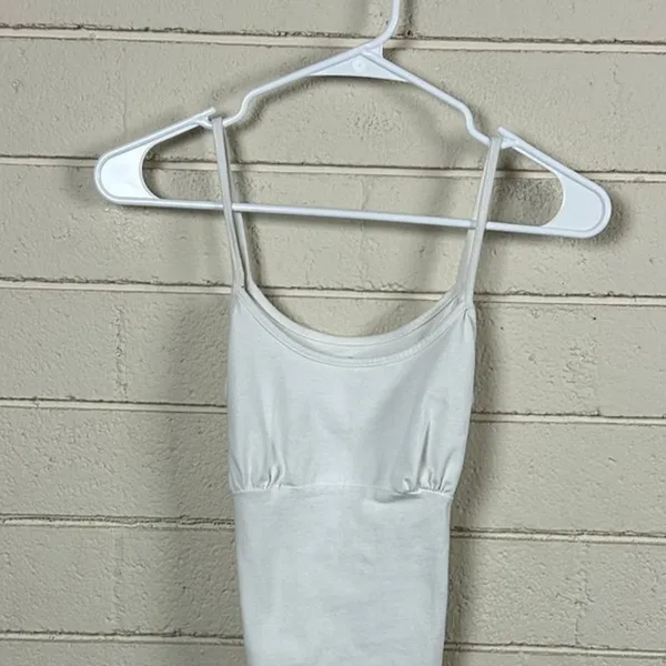 Brandy Melville John Galt White Lace Up Back Tank one size - Image 8
