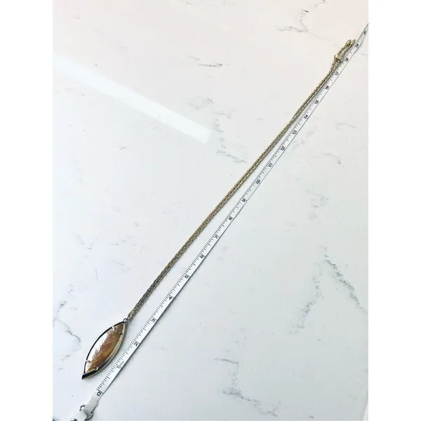 Kendra Scott Milla Mother of Pearl Gold Thick Slide Necklace‎ - Image 9