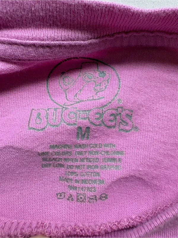 Buc-ee’s Love Me Some Boots Pink Graphic Tee Women’s M Western Cowgirl - Image 3