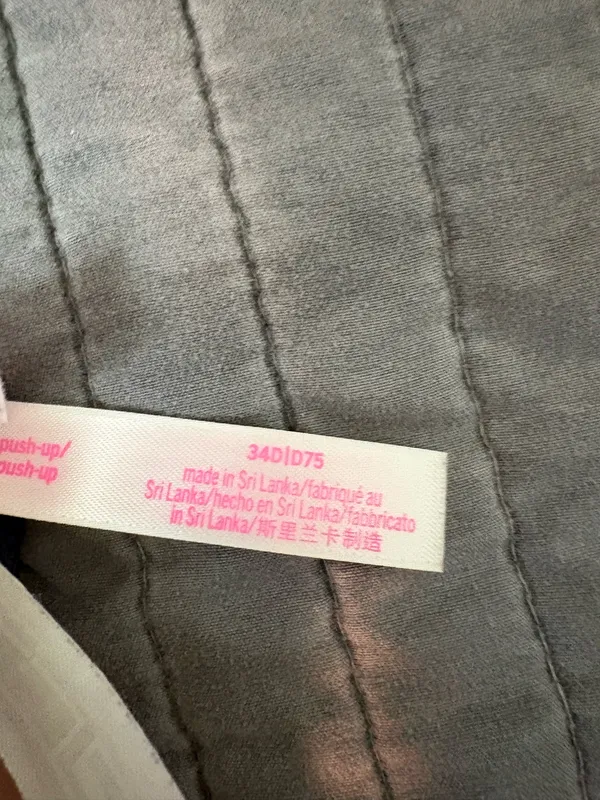 Push-Up Victoria's Secret Bra - Image 3