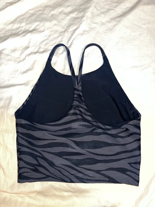 Old Navy Active Powersoft Sports Bra Longline - Image 2