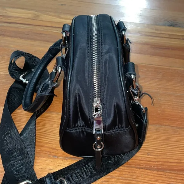 Madden NYC Black Crossbody Mini Bag - Image 5