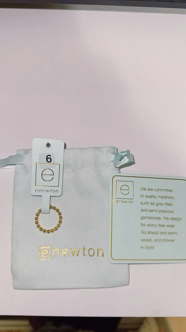 ENewton Ring Gold - Image 2