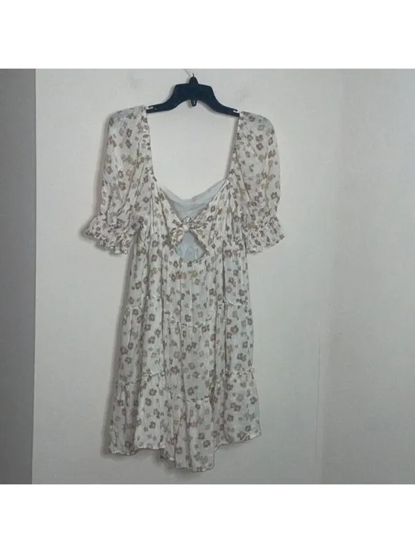 Her entire name says Grace Brown, and cream floral, Boho tiered dress - Image 7