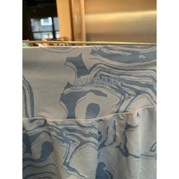Gymshark GS Power Jacquard Shorts in a blue print marble pattern XL - Image 3