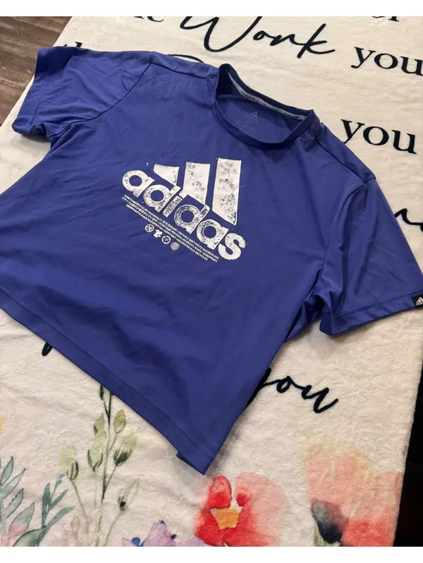 adidas Primeblue printed cropped t-shirt, royal blue, size XL - Image 3