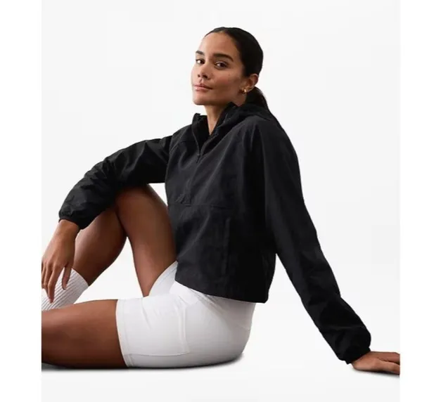 Athleta L Luna Woven Popover Black Large Regular - Image 2