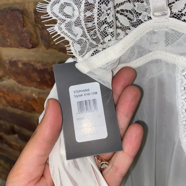 NWT Frederick's of Hollywood White Stephanie Lace Mesh Nightgown w/ Thong Small - Image 7