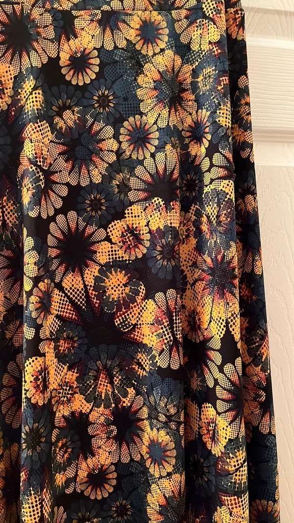 XS  Maxi Skirt - Image 3