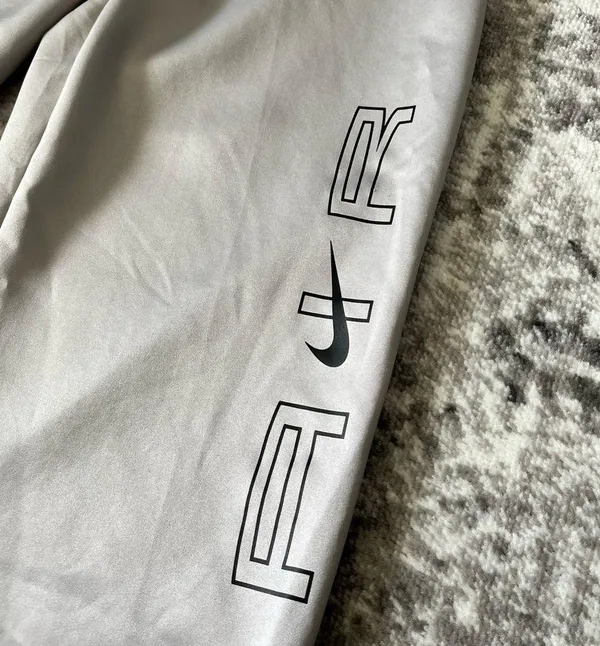 Nike Air Jogger Sweatpants - Image 10