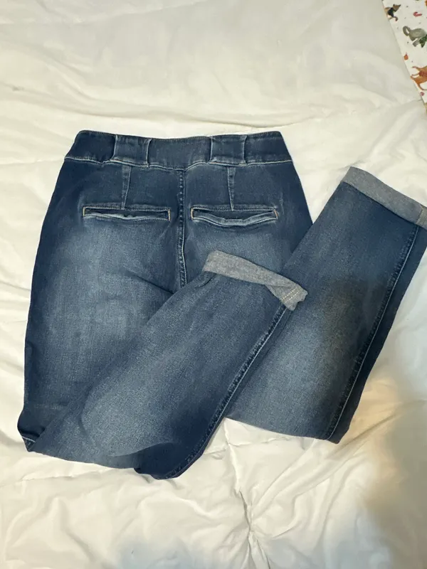Hollister Comfortable Jeans - Image 3