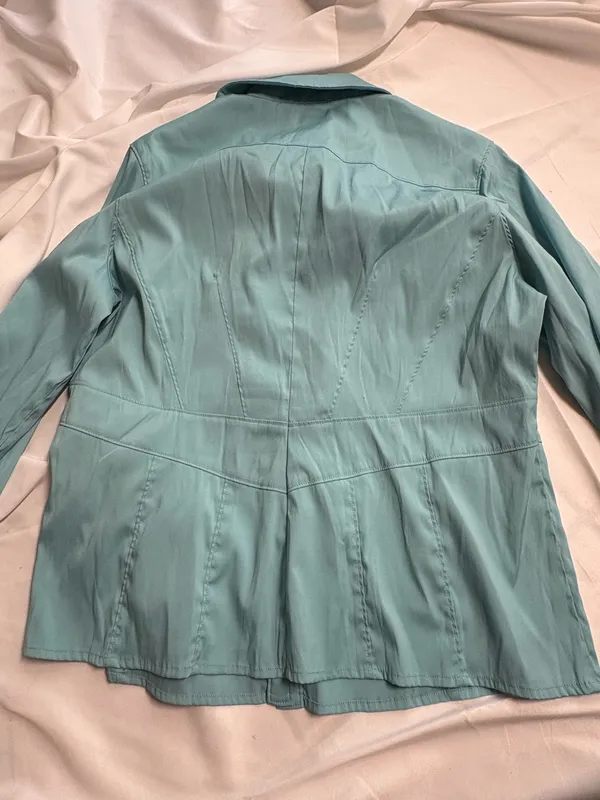 Milano size m longsleeve silk material Blue Size L - Image 3