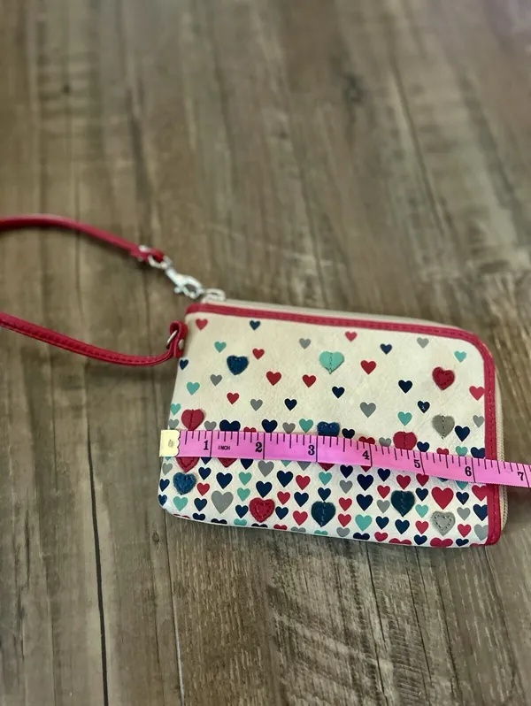 Fossil Leather Wristlet Wallet w/Red & Green Hearts - Image 6