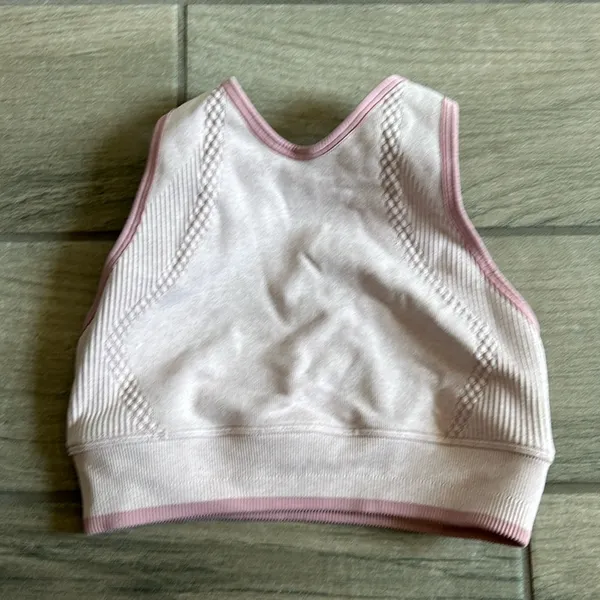 Joja pink sports bra - Image 2