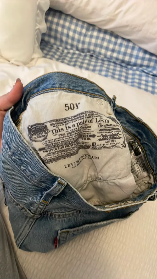 Levi’s 501 Shorts - Image 3