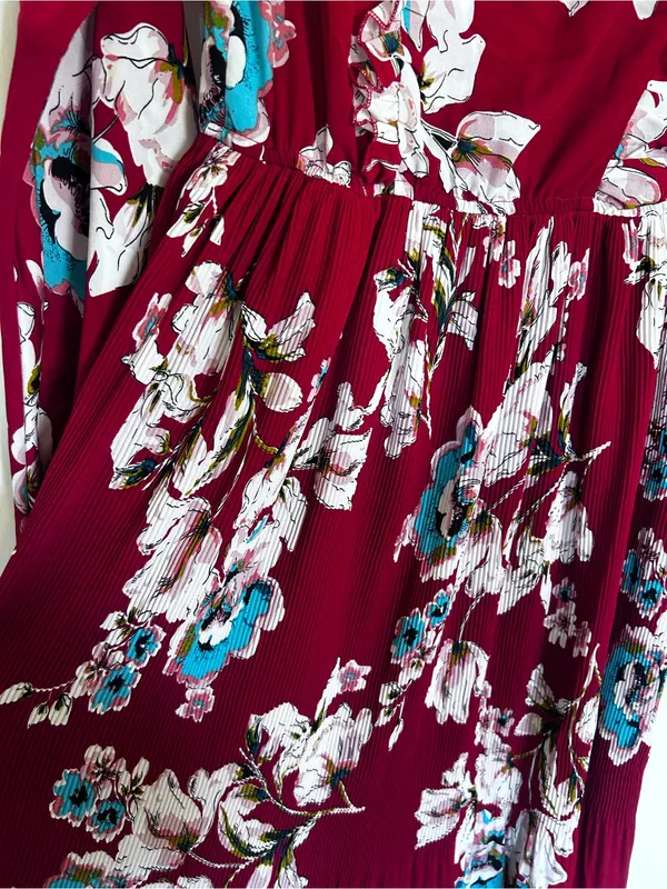 Lulus Garden Glory Wine Red Floral Print Pleated Midi Dress Size Small - Image 5