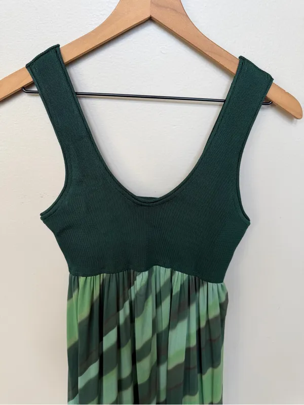 Dress To Clothing Boutique Brazil Sleeveless Green Maxi Dress Striped Size Small - Image 3