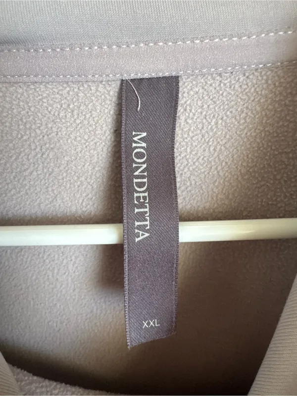 Mondetta Hoodie - Image 3
