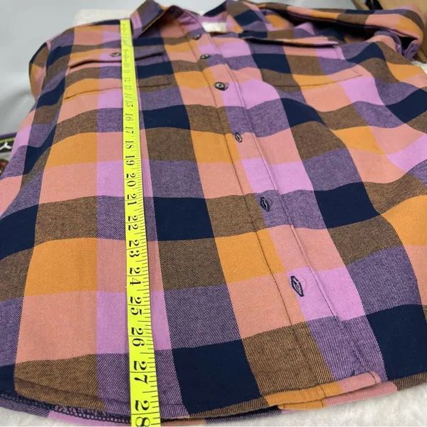 NWT Natural Reflections M button down Flannel long sleeve Shirt shacket Sherpa - Image 8