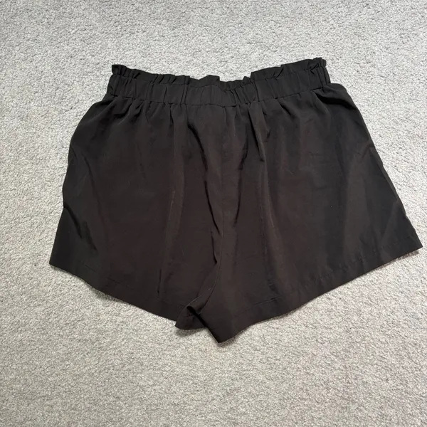Shein Black Elastic Drawstring High Waisted Shorts - Image 4
