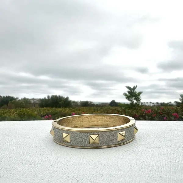 Silver and gold tone sparkly bangle hinged bracelet - Image 4