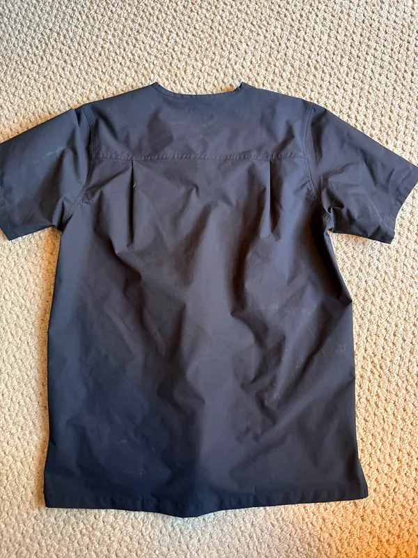 Carhartt Scrub Top - Image 4