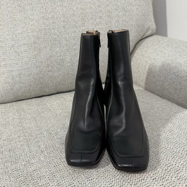 J.‎ Crew Black Square-toe Ankle Boots in Italian Leather Size 10 - Image 4