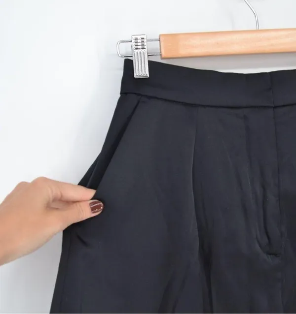 Abercrombie & Fitch Satin High Waisted Pleated Shorts in Black Women's S - Image 3