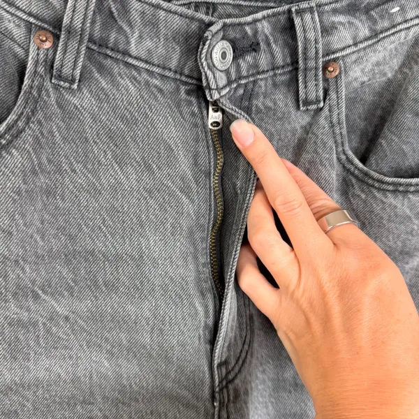 Abercrombie & Fitch The Loose High Rise Washed Black Relaxed Jeans 30/10L - Image 4