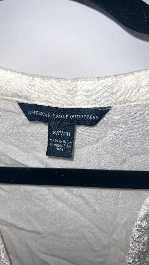 American Eagle Outfitters Long Sleeve - Image 3